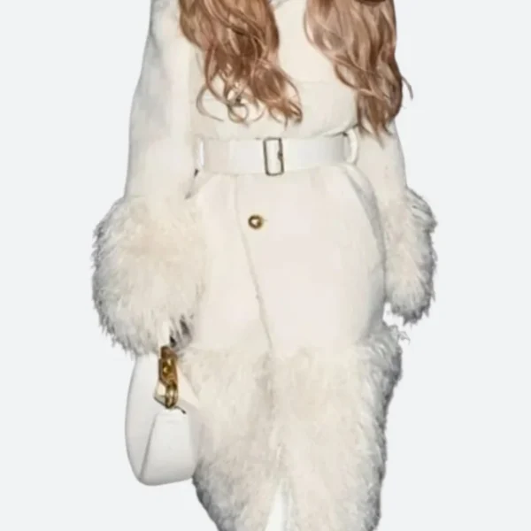 Sydney Sweeney Burberry Coat